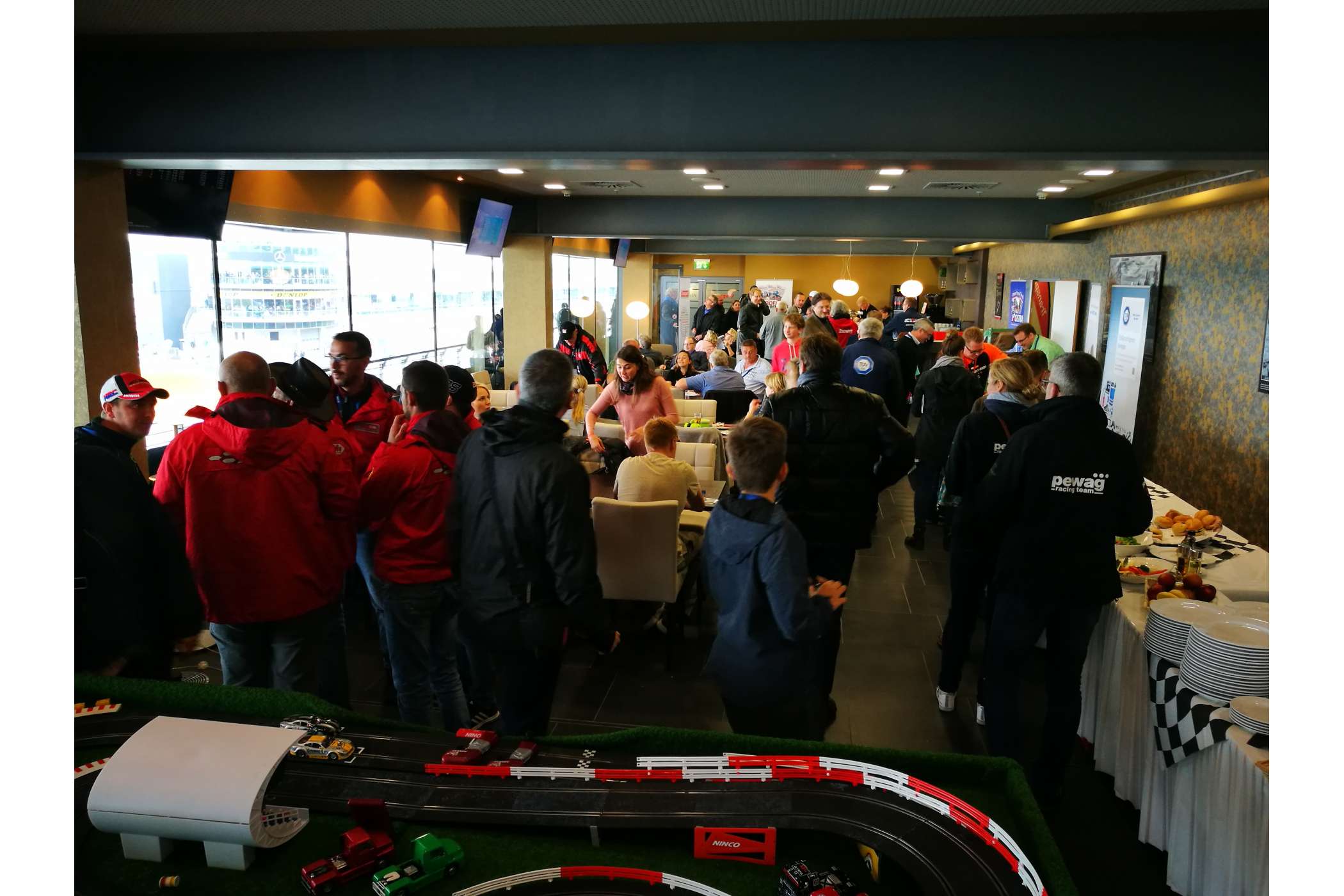HUSS VERLAG Lounge beim Truck Grand Prix
