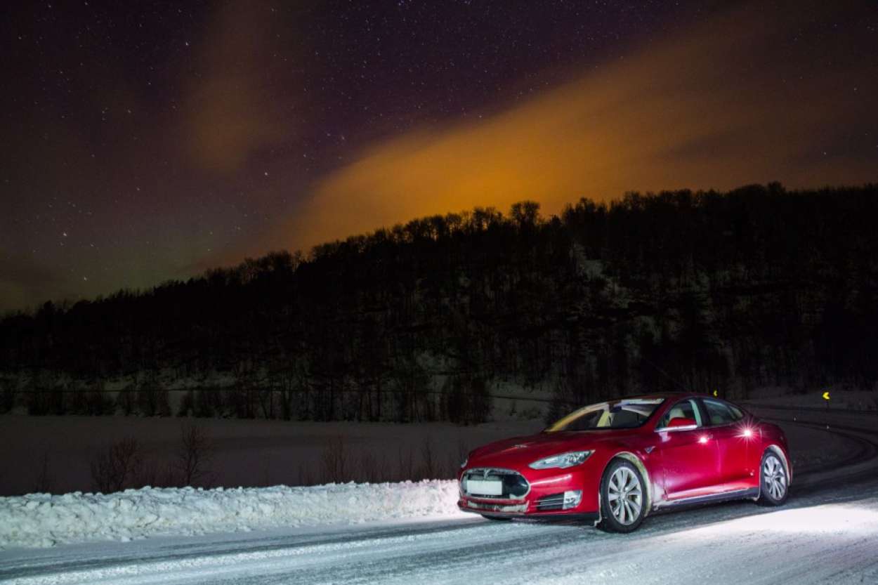 Hansjörg von Gemmingen Hornberg hat über 500.000 Kilometer auf sein Model S gefahren und plant, die Million voll zu machen. | Foto: N. Böwing